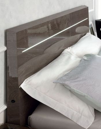 Camel Platinum Night Italian Legno Bed with Luna Storage