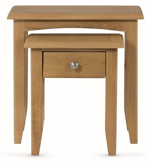 Kilkenny Oak Nest of 2 Tables