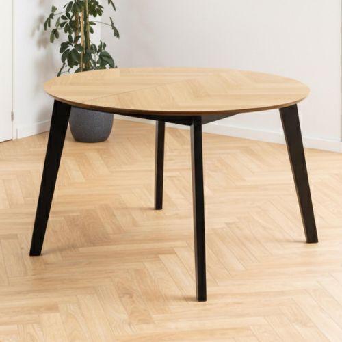 Georgetown Oak 4-8 Seater Round Dining Table - 120cm-198cm