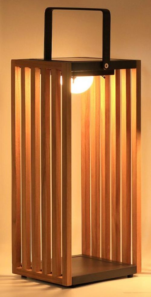 Maze Venus Wood Large Solar Outdoor Light