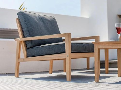 Alexander Rose Tivoli Roble Garden Lounge Chair