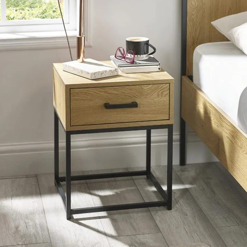Harlow Light Oak Effect 1 Drawer Square Bedside Table