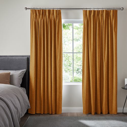 Ruben Rust Curtain