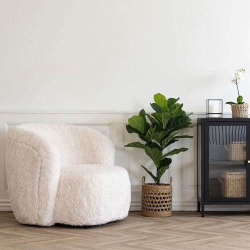 Setubal Off White Fur Lounge Chair