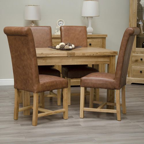 Winchcombe Oak 4 Seater Butterfly Extending Dining Table