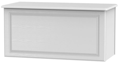 Pembroke White Blanket Box