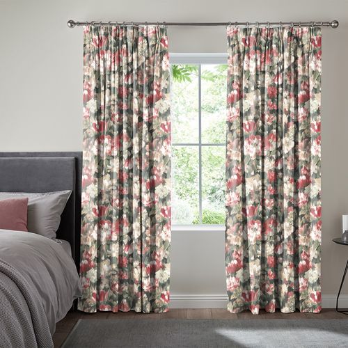 Silva Curtain - Scarlet