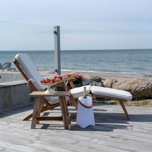 Arrecife Garden Deck Chair - Natural - Teak Wood