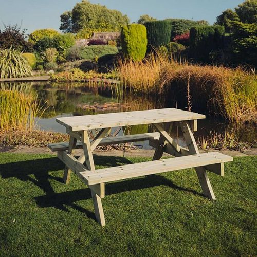 Churnet Valley Traditional Redwood Garden Picnic Table -140cm
