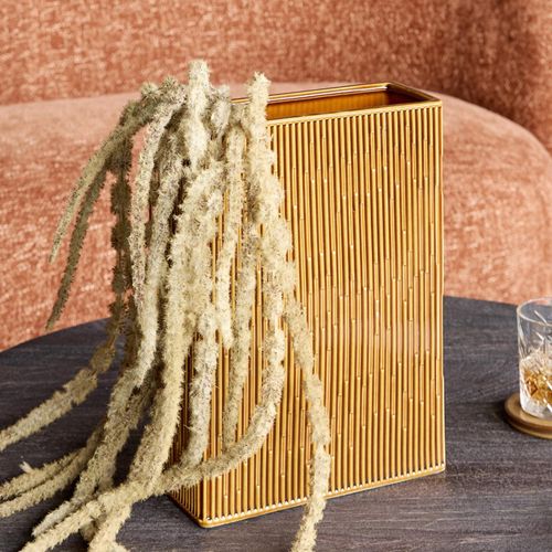 Elk Vase - Terracotta Ceramic