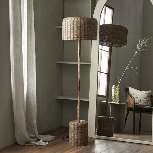 Floor Lamp - Natural - Rattan