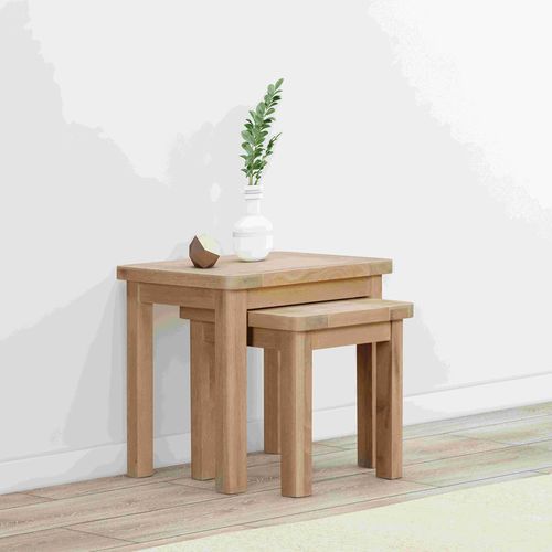 Hayley Oak Nest of 2 Tables