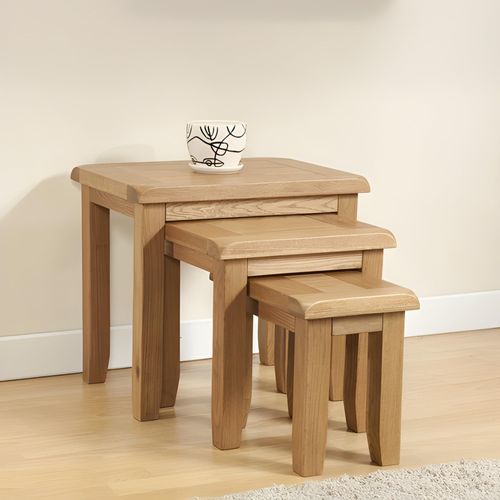 Dorset Oak Nest Of 3 Tables