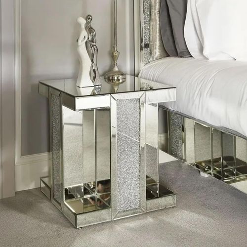 Clearance - Naro End Table - Square - Mirrored - B71