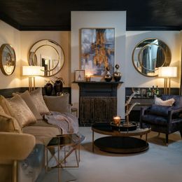 BLACK AND WHITE LIVING ROOM DECOR IDEAS TO TRANSFORM YOUR SPACE