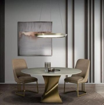 Stone International Twist