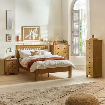 Julian Bowen Marlborough Oak