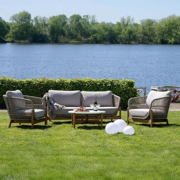 House Nordic Outdoor Furniture