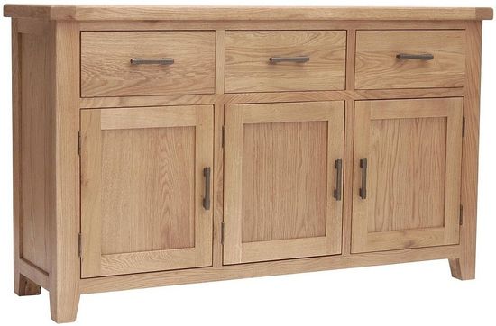 Hampshire Oak 150cm Large 3 Door Sideboard