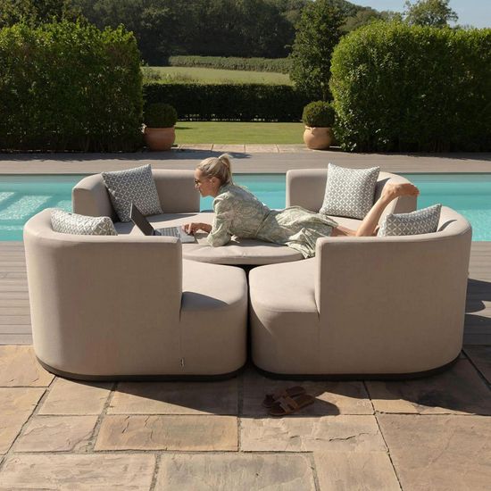 Maze Snug Lifestyle Suite Oatmeal Sofa Garden Daybeds with Rising Table