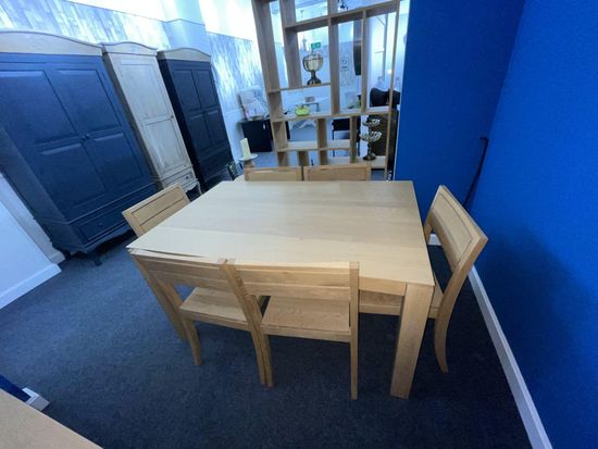 EX Display - Ethnicraft Slice Oak 6-10 Seater Extending Dining Table