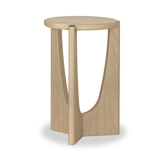 Cara Oak Round Side Table