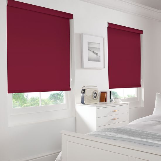 Gravity Fuchsia Roller Blind