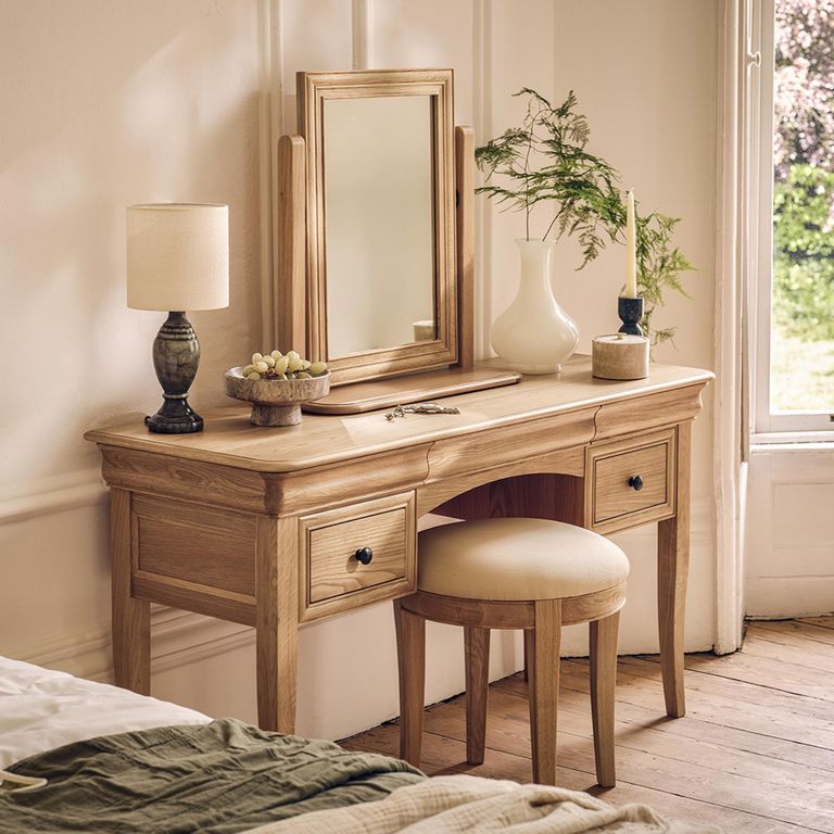 Bordeaux Vanity Mirror - Natural - Oak