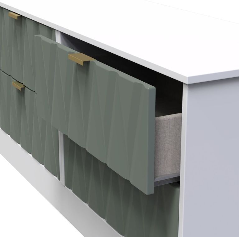 Las Vegas White and Green Bed Box