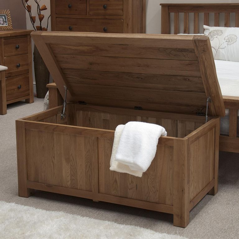 Rustic Oak Blanket Box - Oak