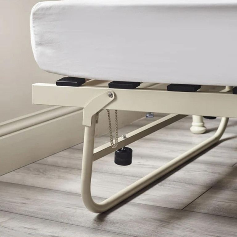 Versailles Metal Frame Daybed - White