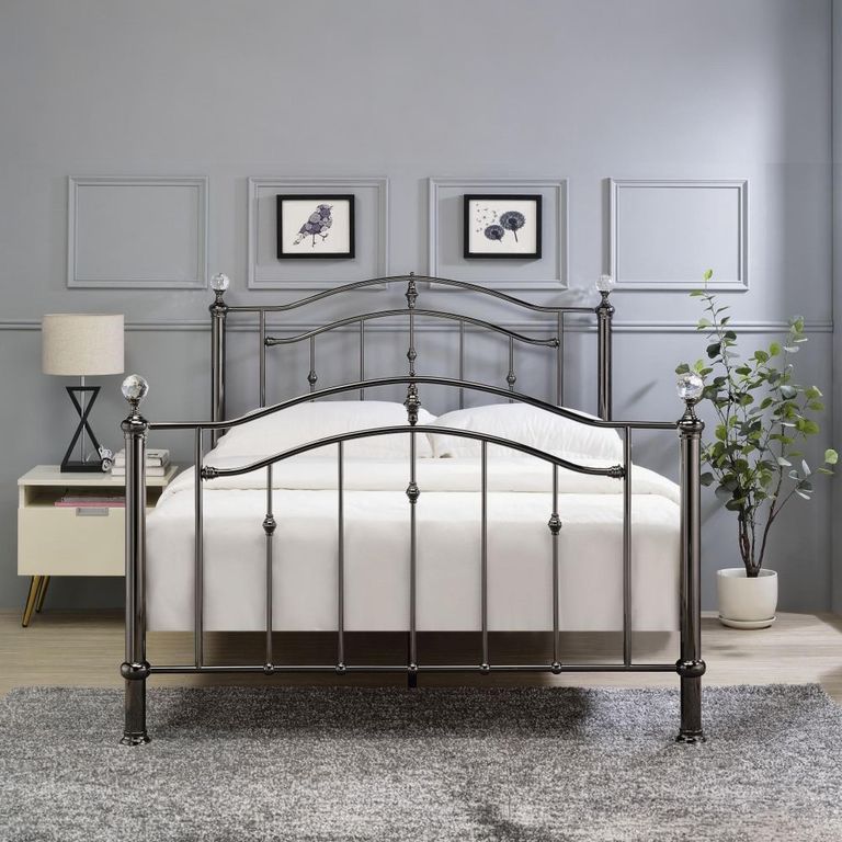 Camas Black Metal Bed - Sizes Available