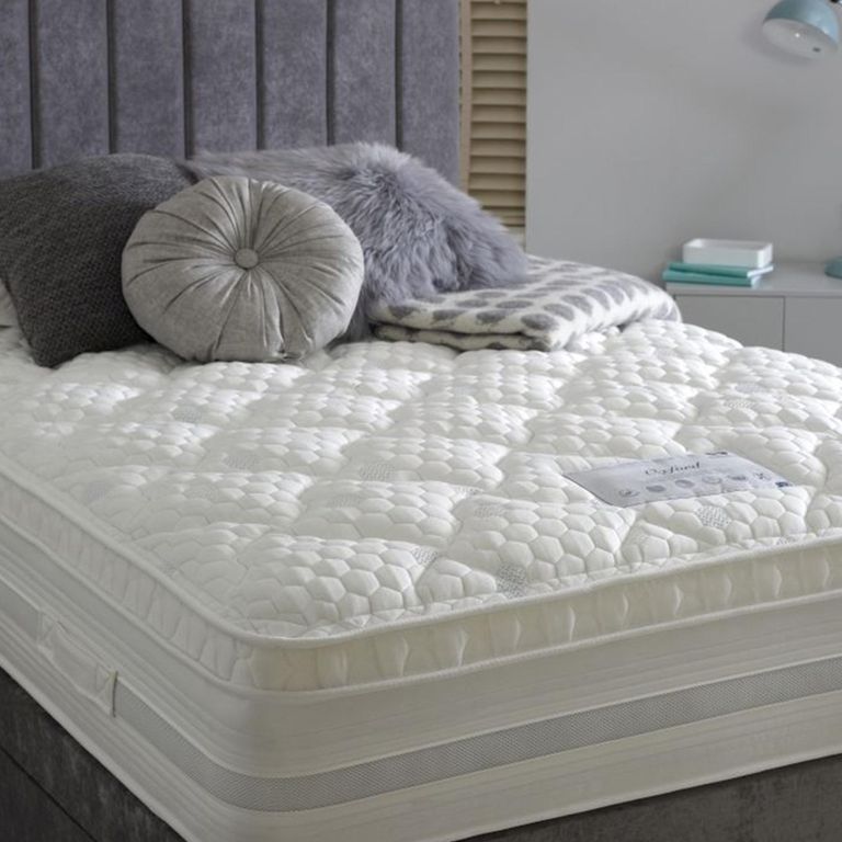 Oxford 1000 Pocket Spring Divan Bed - 1000 Platform Top - Sizes Available