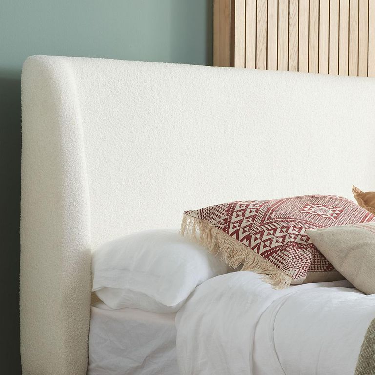 Halfden Bed - White - 5ft King Size