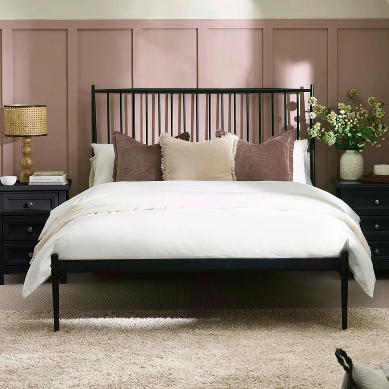 Floyd Spindle Bed - Black - Metal - Sizes Available