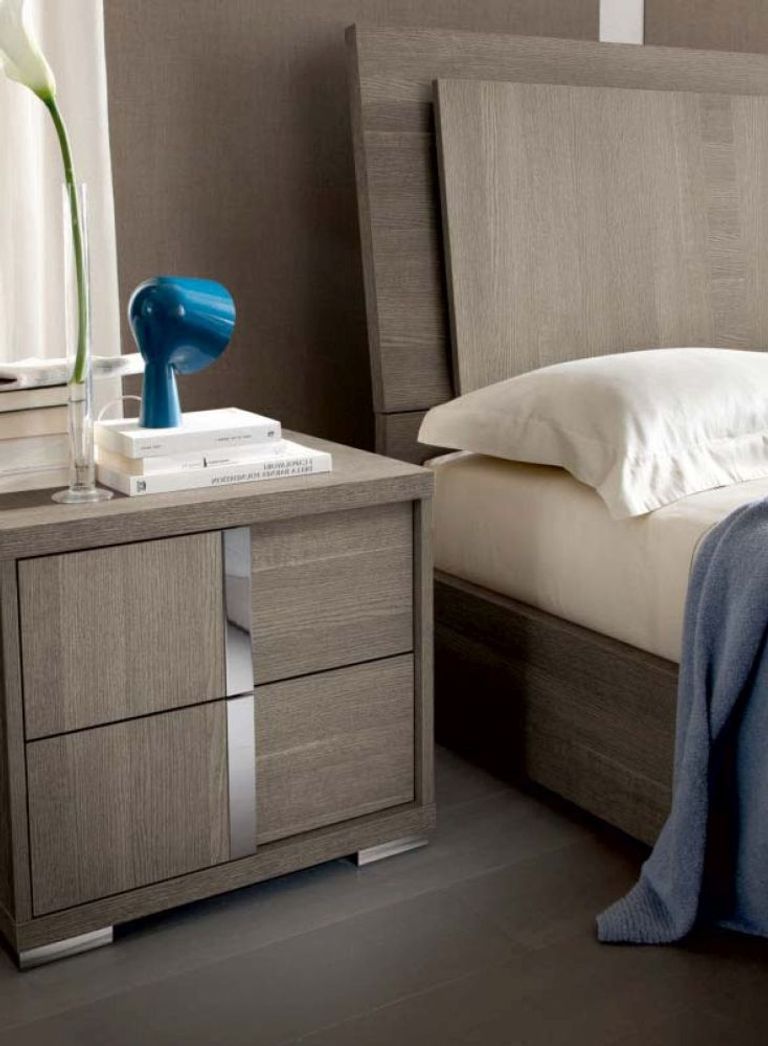 Tivoli Bed - Grey Wood - Sizes Available