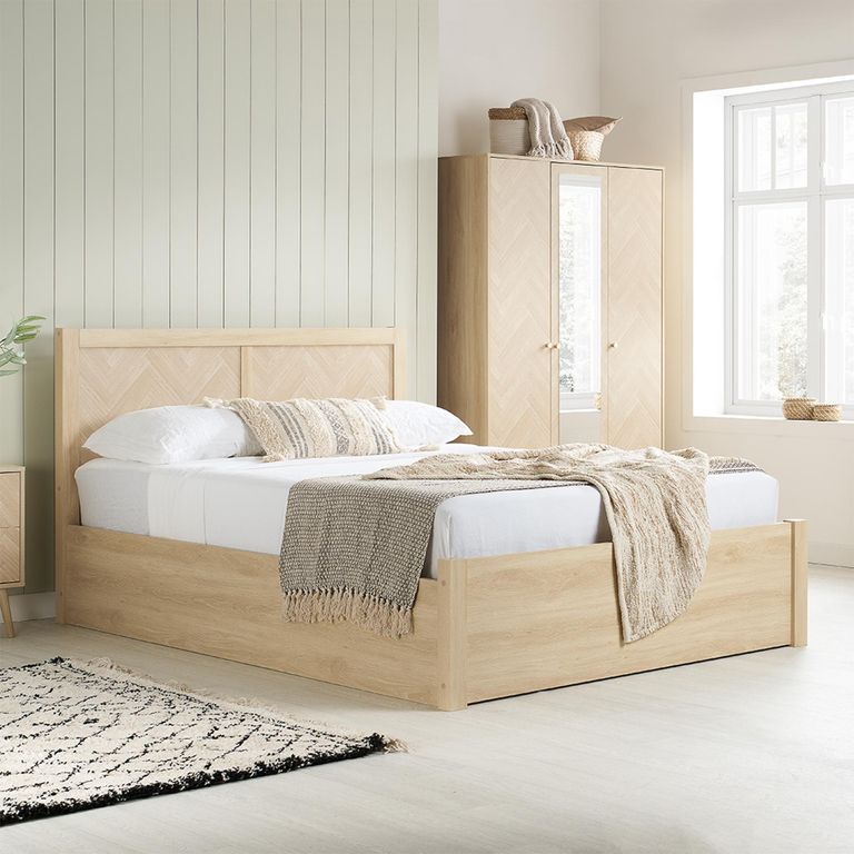 Herringford Ottoman Storage Bed - Oak - Sizes Available