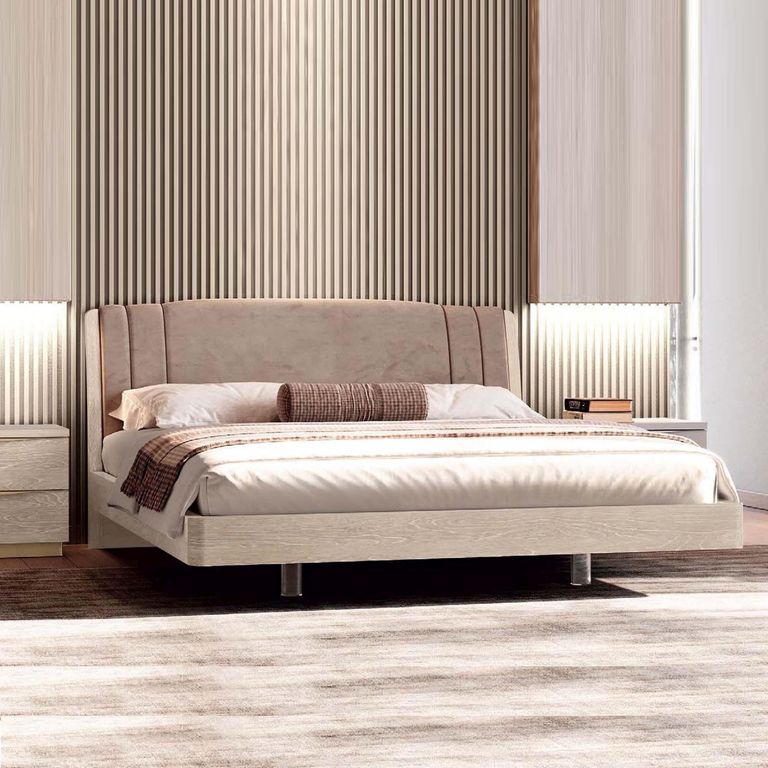 Denali Bed - Sand Birch - Scarlet - Trendy - Sizes Available