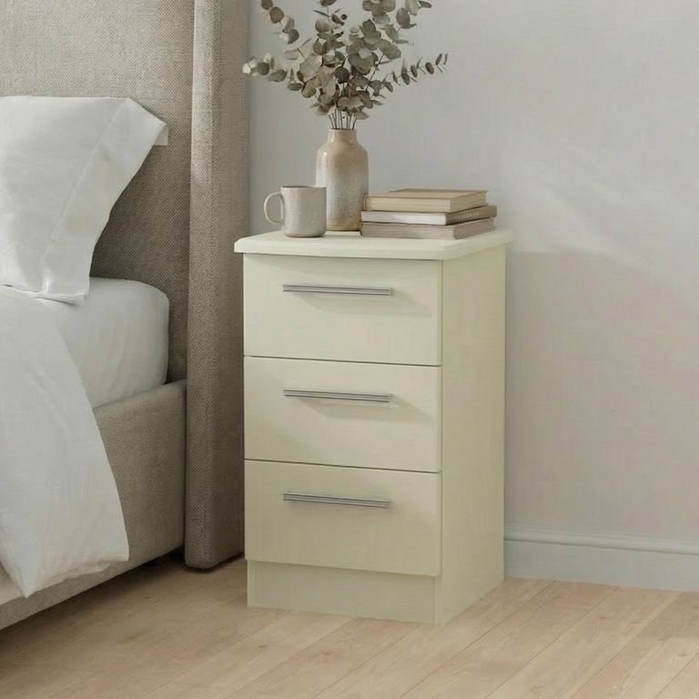 Knightsbridge Bedside Cabinet - 3 Drawer - Cream Gloss