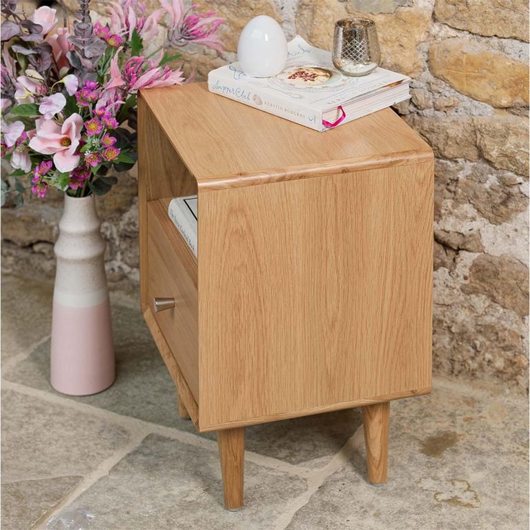 Jenson Oak Bedside Table - 1 Drawer