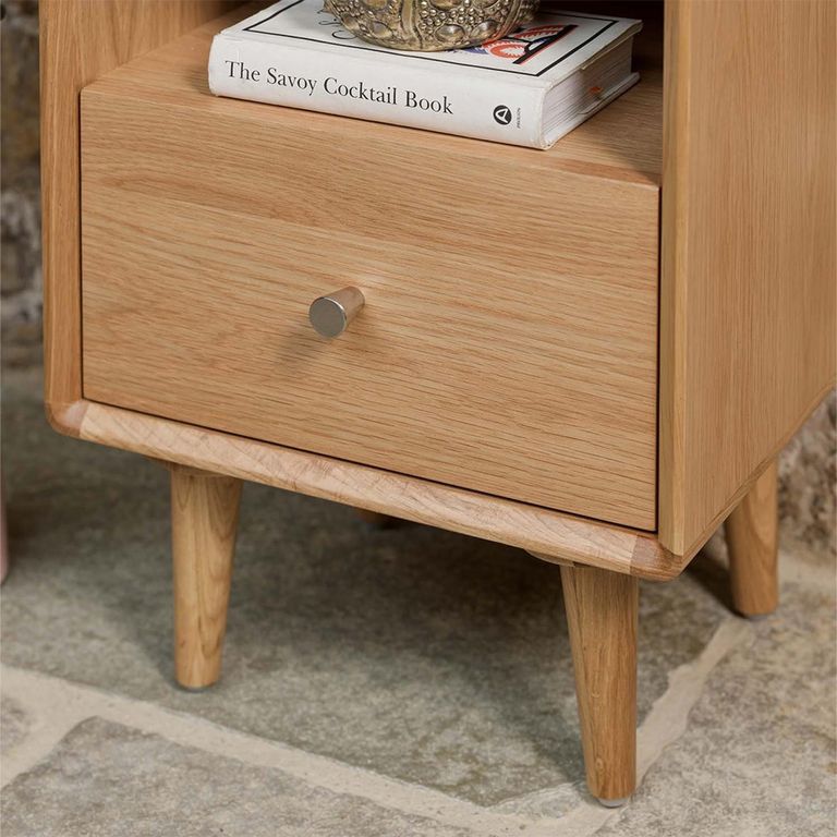 Jenson Oak Bedside Table - 1 Drawer