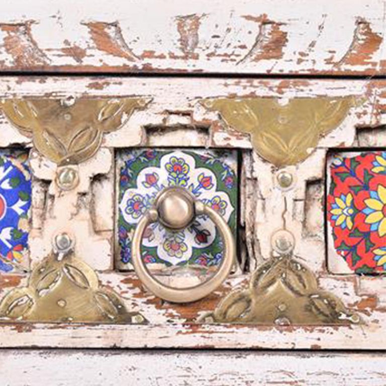 Awendaw Bedside Cabinet - 3 Drawer - Mango Wood - White Washed