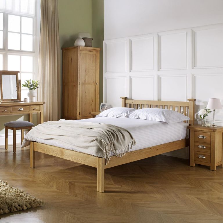 Woburn Bedside Cabinet - 3 Drawer - Rustic Oak