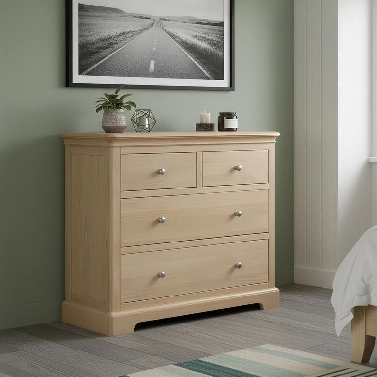 Cromwell Chest - 2+2 Drawer - Oak