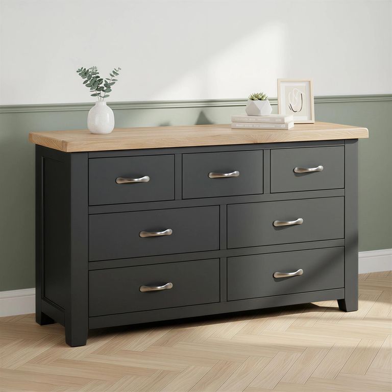 Wilmont Chest - 3+4 Drawer - Black Painted