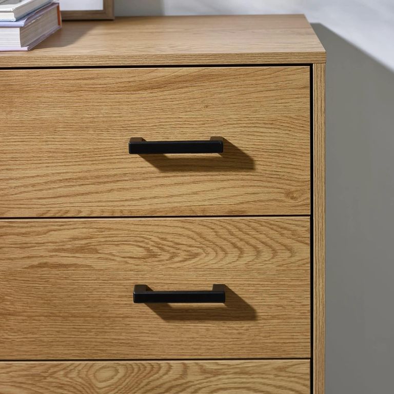 Harlow Light Oak Effect Chest of Drawers - 4 Drawer
