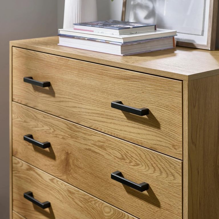 Harlow Light Oak Effect Chest of Drawers - 4 Drawer