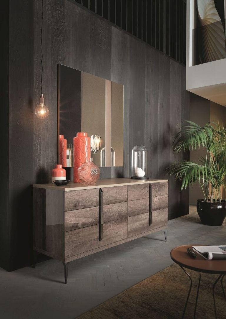 Matera Wide Dresser - 6 Drawer - Wood Grain