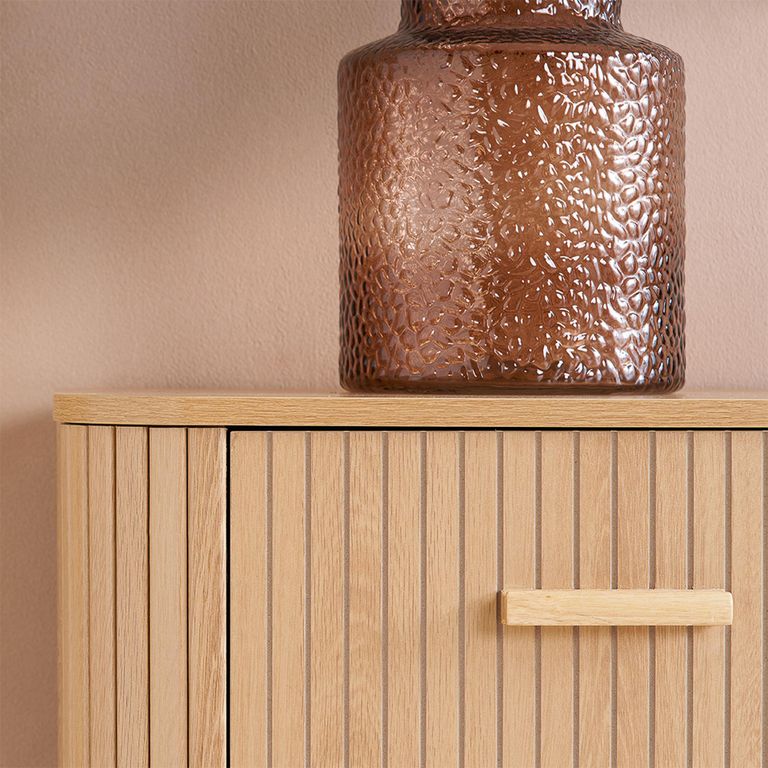 Axel Curved Chest - 2+3 Drawer - Oak Fluted