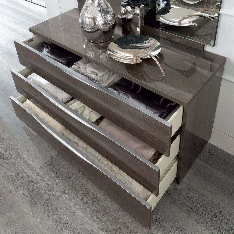 Platinum Dresser - Small